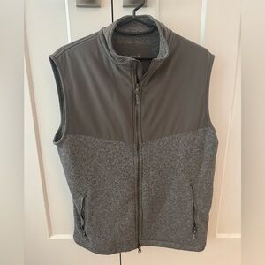 Men’s Peter Millar Fleece Vest, Medium